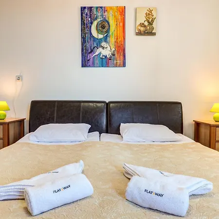 By The Fireplace Cozy 2bd Flat With A View By Flat Mаnager Apartment Pamporovo